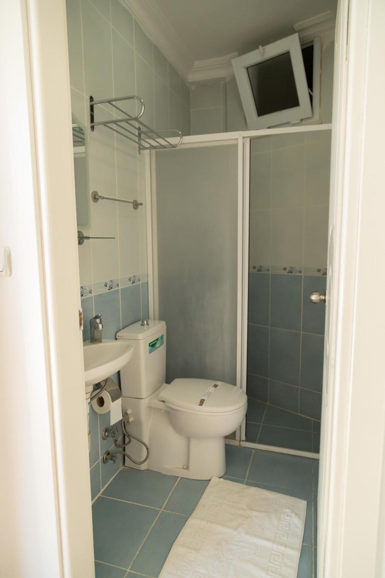 Altinova  Kumada Otel מראה חיצוני תמונה